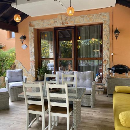 Villa Residenza I Ginepri Domus De Maria Exterior foto
